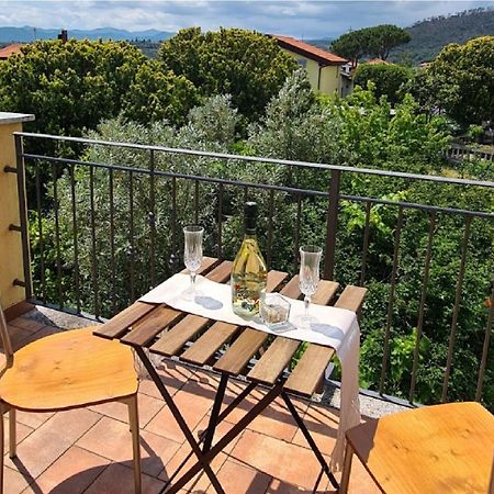 La Terrazza Sui Limoni: Nature Retreat with Beach and Adventure Access Cisano sul Neva Exterior photo