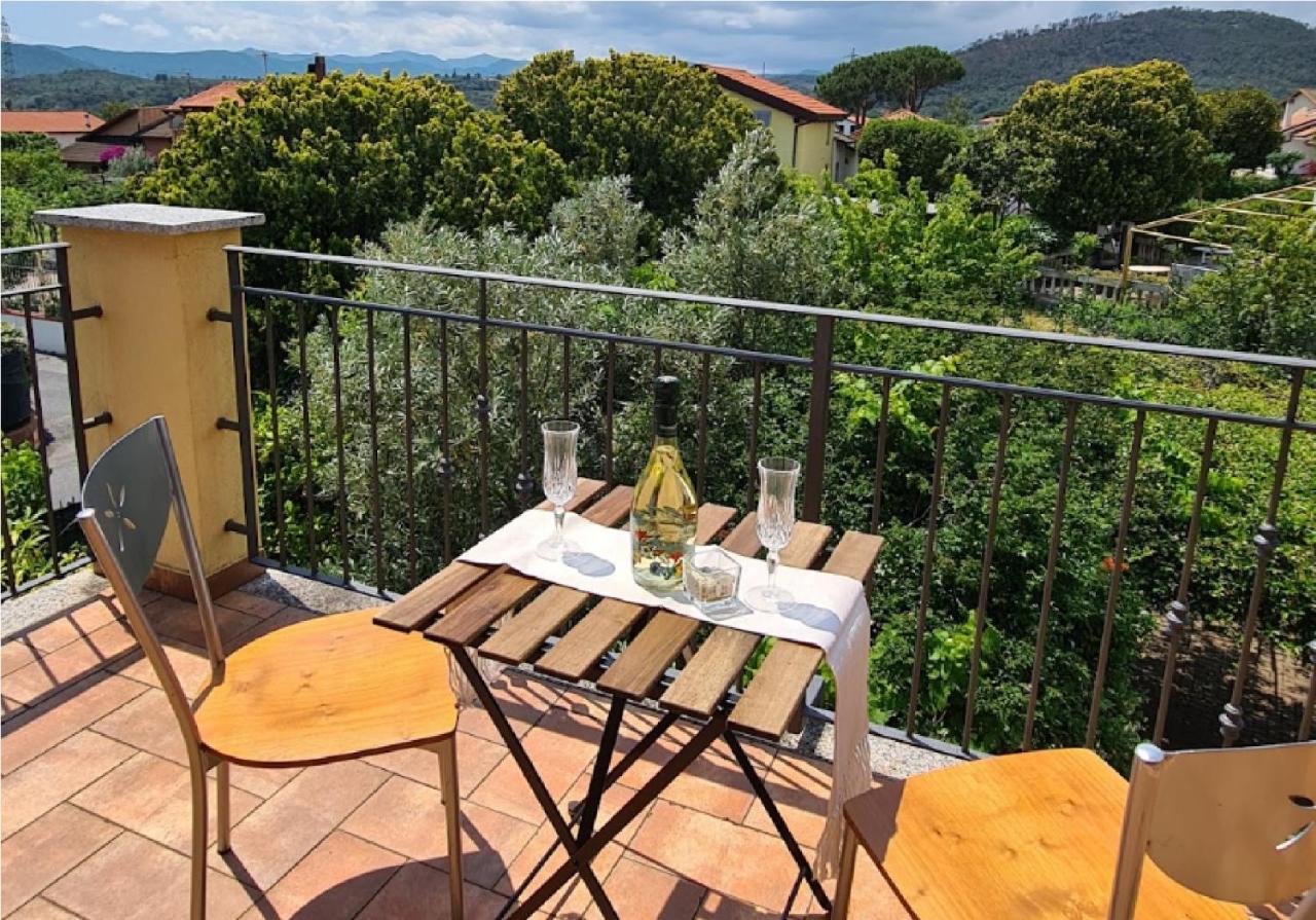 La Terrazza Sui Limoni: Nature Retreat with Beach and Adventure Access Cisano sul Neva Exterior photo