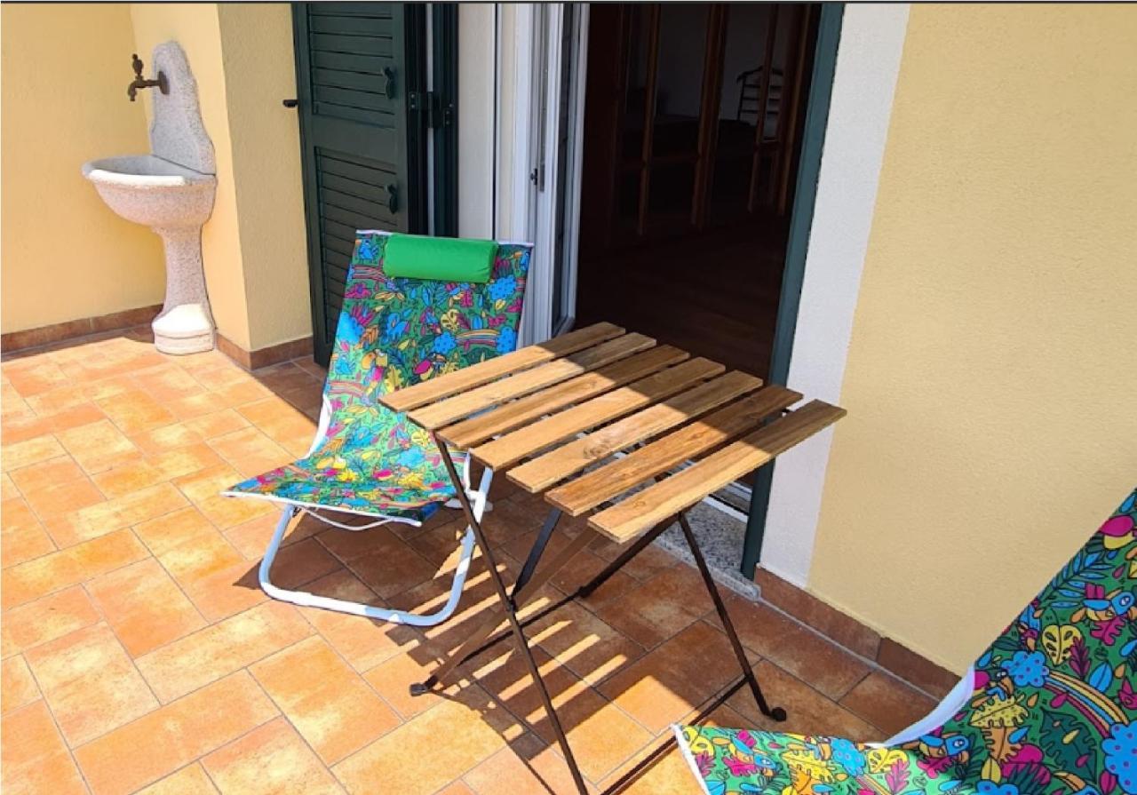 La Terrazza Sui Limoni: Nature Retreat with Beach and Adventure Access Cisano sul Neva Exterior photo